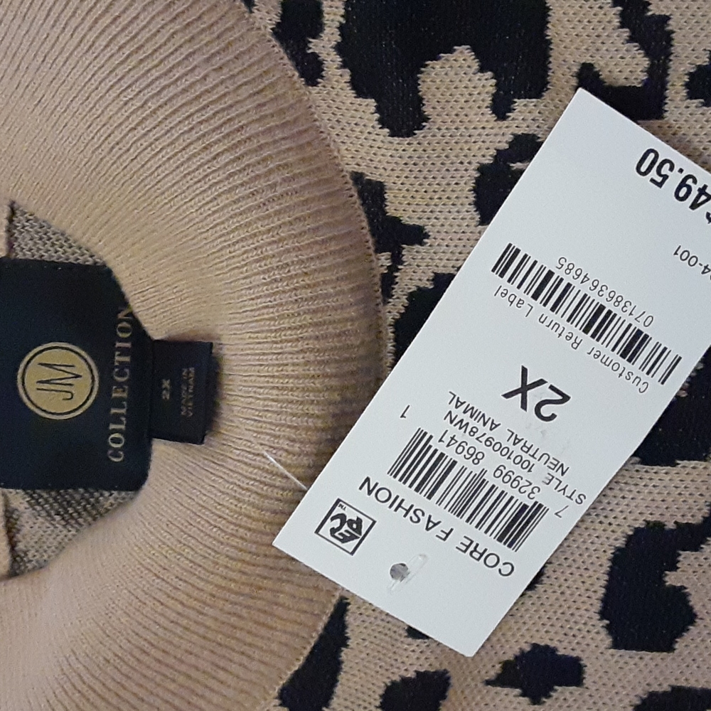 JM Collection pullover - Picture 2 of 9
